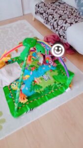 ベビージム。赤ちゃんはあまり遊ばない