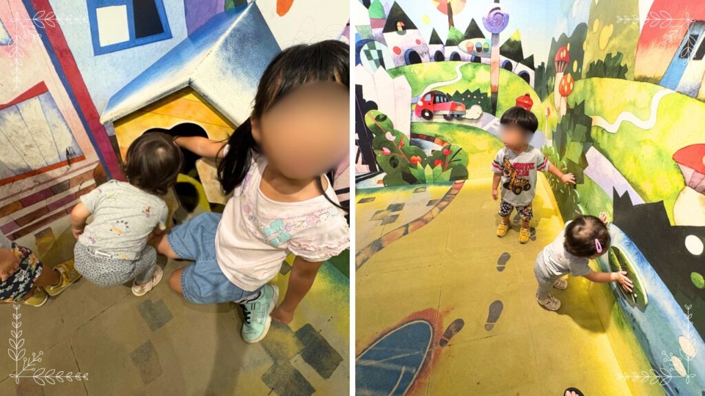 音のかくれんぼで音探しに夢中な子どもの画像